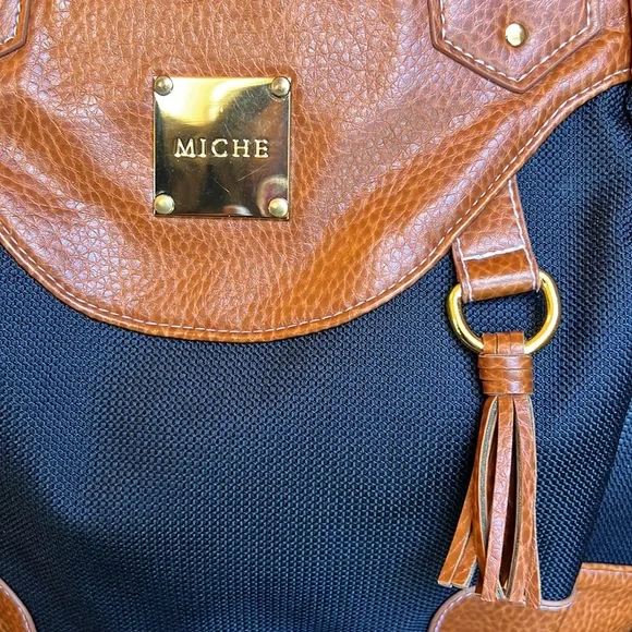 Miche Misty demi shell with matching straps - Picture 3 of 7